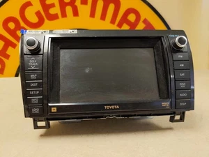 10 11 12 2013 TOYOTA TUNDRA 861200C330 RADIO DISPLAY RECEIVER AM FM CD NAVIGATIO - Picture 1 of 11