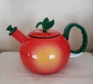 Vintage  Tomato / Apple  Whistling Teapot Kettle w/ Lid  New Cond 42oz - Picture 1 of 4