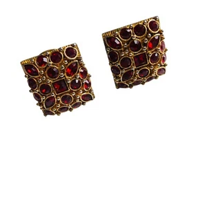 Vintage Square Clip Earrings Gold Ruby Red Gemstones - Picture 1 of 4