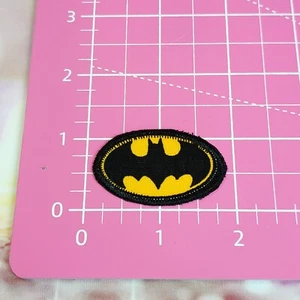 Toppa logo Batman applique stirata toppa ricamata supereroe - Foto 1 di 3