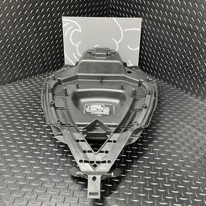 Jetski Seadoo GTIRFI GTILE RXDI GTI Coperchio portaoggetti inferiore 269500000 - Foto 1 di 6
