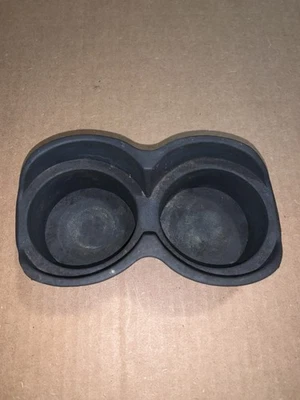 95-04 S10 BLAZER GMC JIMMY CUP HOLDER INSERT 99 97 AUTO SHIFT ON CENTER CONSOLE - Image 1 of 2