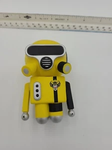 Promo Designer Vinyl Killspammer.com Figure 4" Yellow Robot UNKL HAZMAPO EROI - Picture 1 of 11