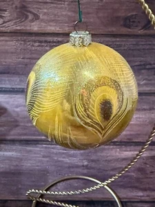 MMA - Metropolitan Museum of Art Peacock Feather Christmas Ornament- No Box - Picture 1 of 4