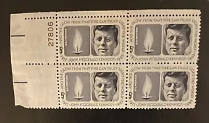 1964, John F. Kennedy, "Un-Used" US Stamp Plate Block (Scarce / Vintage) - Picture 1 of 2