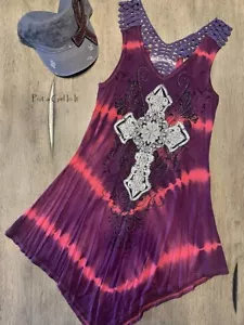 Neu Vocal Damen KRISTALL BURGUNDERROT SPITZE TIE DYE CROSS TUNIKA TANK TOP S M L XL - Bild 1 von 4