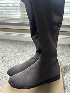 Gentle Souls Gray Suede Stretch Zip Boots Sz 10 - Picture 1 of 8