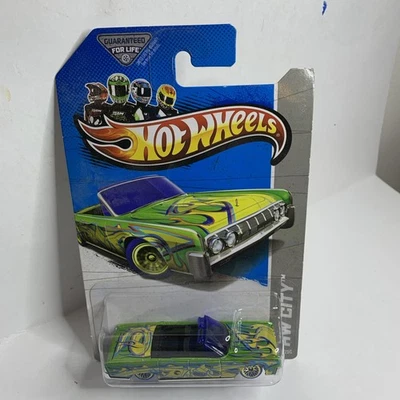 🔥2013 Hot Wheels Treasure Hunt 64 Lincoln Continental Convertible - HW City 🔥 Foto 1 de 4