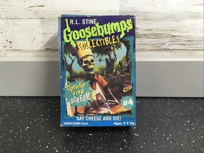 复古 R.L. Stine Goosebumps 收藏品 #4 Say 奶酪和模具卷曲盒 — 第 1/4 张图片