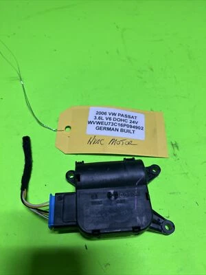 2006 Volkswagen Passat HVAC Motor a81 - Image 1 of 3