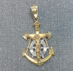 Vintage 10K Tri-Color Gold Unique Design Crucifix / Ship Anchor Pendant * JJ420 - Picture 1 of 11