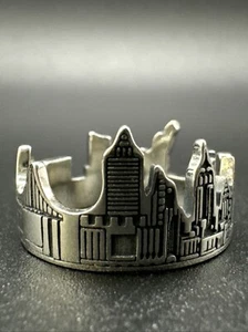 Anello Skyline New York Argento Sterling 925 Misura 7,00 Nuovo Condizione - Foto 1 di 7