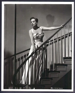 High Quality Vintage JOAN CRAWFORD 8" x 10" Glossy Print - Picture 1 of 2