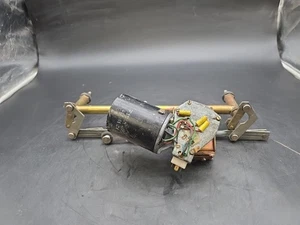 TESTED PORSCHE 911 930 WIPER LINKAGE 91162804100 MOTOR  91162811501 LP58 - Bild 1 von 8