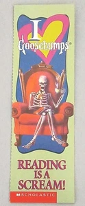 Goosebumps Bookmark "Reading Is A Scream!" 7.5" x 2.5" Green Skeleton - Imagen 1 de 2