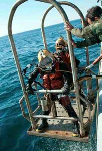 US NAVY SCUBA DIVING & UNDERWATER WELDING MANUALs 1200pgs gas arc weld & salvage - Bild 1 von 9