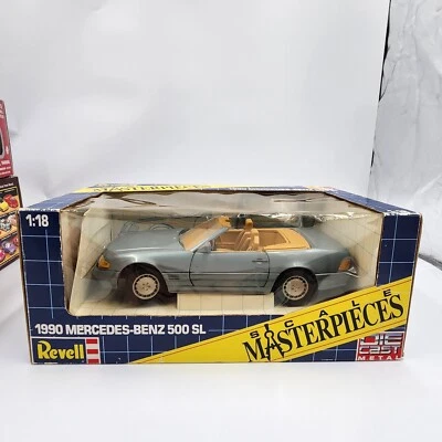 1990 Mercedes-Benz 500SL Blue Convertible 1:18 Scale Revell Masterpices Preowned - Image 1 of 4