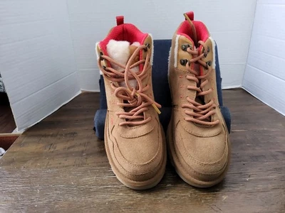 UGG HIGHLAND HI HERITAGE CHESTNUT / FIERY RED Women's Ankle Boots SZ 7 - Image 1 of 4