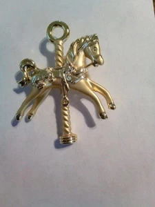 Vintage Carousel Horse Brouch, Gold Tone - Picture 1 of 1