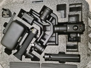 DJI Ronin-S Handheld Gimbal System - Photo 1/3