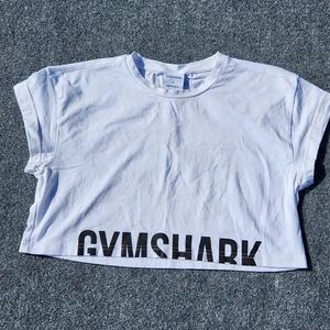 Camiseta corta blanca GYMSHARK ropa deportiva top gimnasio entrenamiento fitness camiseta pequeña - Imagen 1 de 7