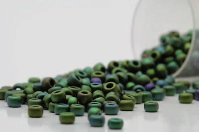 Miyuki Round Rocailles 8/0 Metallic Matte DK.Green Seed Beads RR-2066 - Image 1 of 2