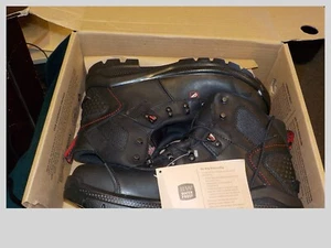 NEW! RED WING MEN'S 4423 Red Wing 6" Waterproof Aluminum Toe Size 11 D - Picture 1 of 9