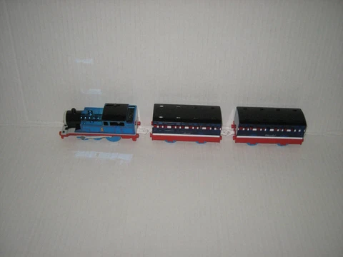 Tomy Thomas Plarail Metallic Thomas With Clear Blue Coaches Annie and Clarabel Cover