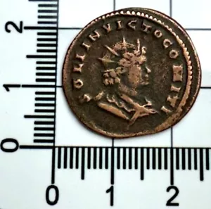 X352: Konstantin der Große Römer AE Follis - Doppelköpfig (Sol) - Bild 1 von 2