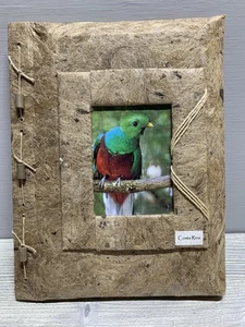 Handgefertigtes Costa Rica Fotoalbum Sammelalbum Naturfaser Quetzal Vogel Einband - Bild 1 von 7