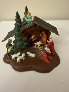 Vintage Krippe Mini Kunststoff Glitzer Krippe Krippe Hongkong - Bild 1 von 18