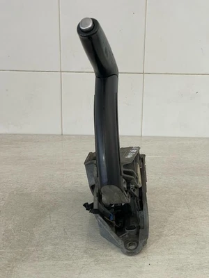 LEVA FRENO A MANO PER AUDI A3 Serie (8P1) 8P0711303 (08>12) - Immagine 1 di 4