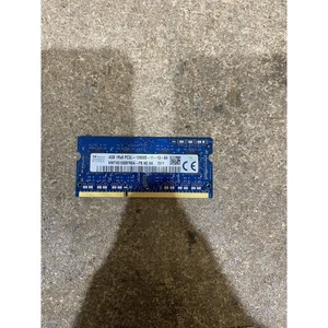 SK Hynix HMT451S6BFR8A-PB Laptop DDR3 RAM 4GB 204-Pin 1Rx8 PC3L-12800S 1600 MHz - Picture 1 of 8