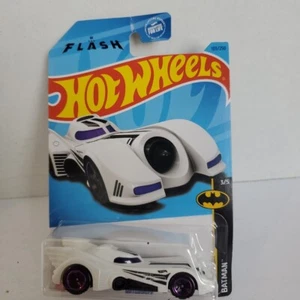Hot Wheels DC The Flash Batman BATMOBILE 3/5 103/250 HKJ74 2023 - Picture 1 of 5