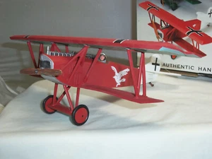 KING AND COUNTRY FW111 FOKKER DVII FLUGZEUG + AUGEST REBEN DEUTSCHE PILOTENFIGUR  - Bild 1 von 6