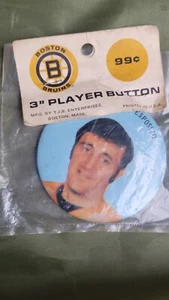 circa 1970 sealed Phil Esposito Bruins pin pinback - Picture 1 of 3