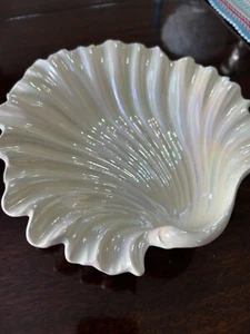 Ciotola vintage Maddux of California conchiglia in ceramica pressofusa circa 7 1/4" #3029 - Foto 1 di 5