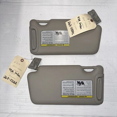 2014 Nissan Versa LEFT & RIGHT Side Sun Visor Pair Set Tan Vinyl 4DR W/O SUNROOF Foto 1 de 3