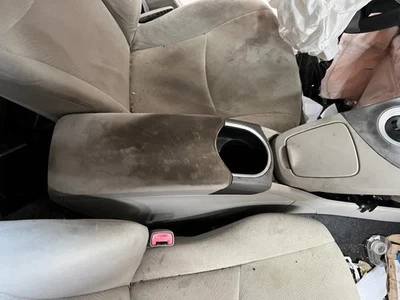 Consola piso delantero Prius VIN Du 7º y 8º dígito compatible con 12-15 PRIUS 104670667 Foto 1 de 4