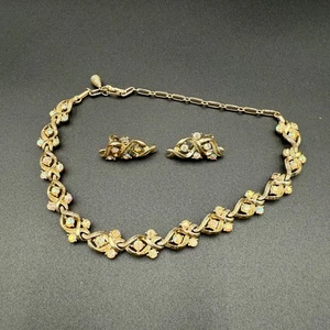 Conjunto de pendientes de clip de collar vintage Coro tono dorado pedrería aurora boreal - Imagen 1 de 7