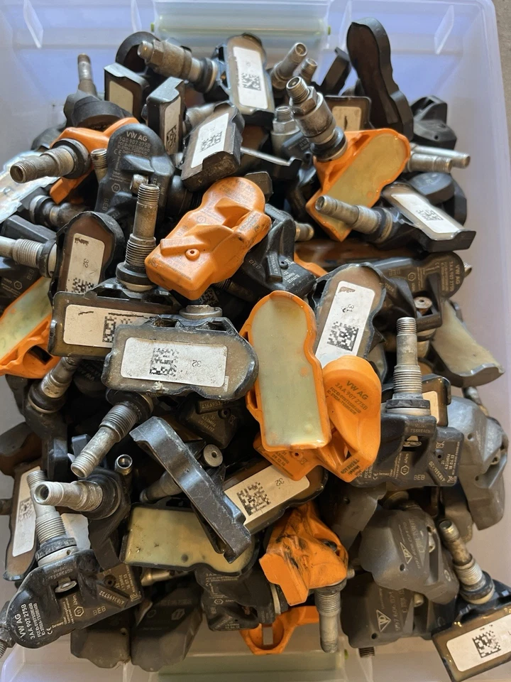 Лот оригинальных датчиков VW Audi Porsche Tpms. 12,5 фунтов - Изображение 1 из 1