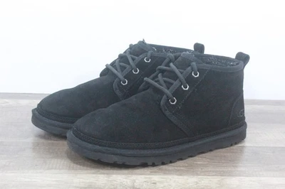 UGG Neumel 女式黑色冬季靴 8 码 (TR-774) — 第 1/4 张图片