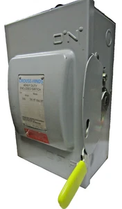 ✌️NEW CROUSE-HINDS HU361 HEAVY DUTY SAFETY SWITCH 30 AMP 240/480/600VAC 3 POLES - Picture 1 of 5