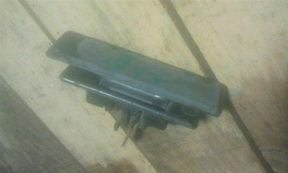 Manija de puerta trasera derecha Chevrolet Lumina APV II Foto 1 de 1