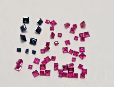 ¡¡GEMAS DE FORMA CUADRADA GENUINAS DE ZAFIRO AZUL Y RUBÍES ROJOS!!   LOTE 1,5 - 2,5 MM Foto 1 de 3