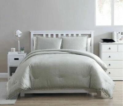 VCNY Home Giselle Soft Velvet Tassel Duvet Cover Set Twin/Twin XL Gray New - Image 1 of 4