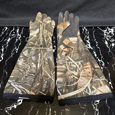 Duck Unlimited insulated Hunting Gloves - Image 1 of 4