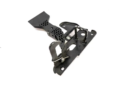 2005 AUDI S4 (B6 8E) FRONT HOOD SAFETY LATCH RELEASE LEVER - Image 1 of 4