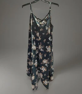 Women’s 2X Dress Speed Control Floral Boho Handkerchief Style - Picture 1 of 5