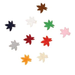 10Pcs Embroidered Maple Leaf Iron On Patches Badge Bag Dress Fabric Applique - Picture 1 of 12